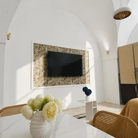Charming Combining Ancient And Modern *