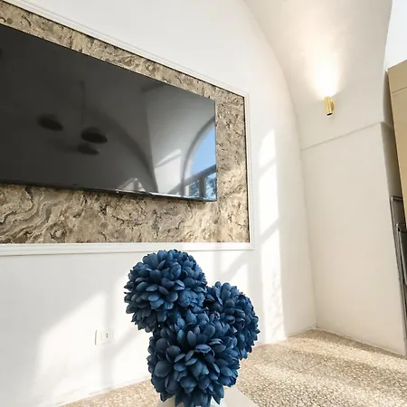 Charming Combining Ancient And Modern * Galatone